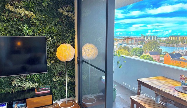 Newcastle Harbour Oasis, 2 Bed, 2 Bath, 1 Carspace