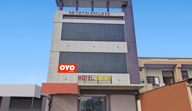 OYO Flagship HOTEL ANGAN