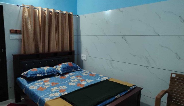 Pranav Deluxe Stay