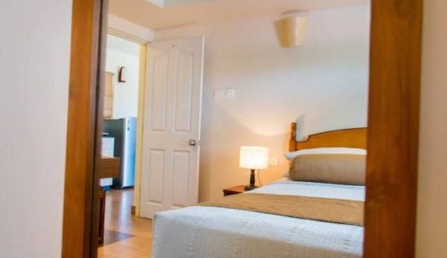Private Apartment in Royal Palms 1