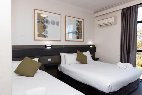 Prospect Hotel Motel