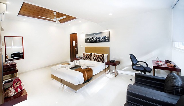Raj Residency