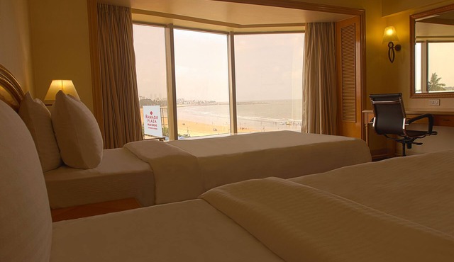 Ramada Plaza by Wyndham Palm Grove