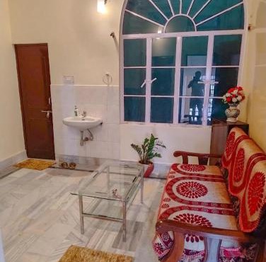 Rani Villa Family HomeStay