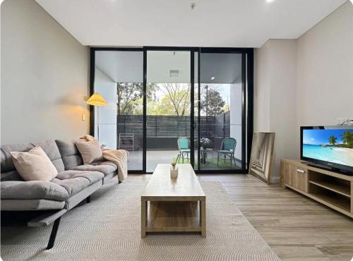Resort style Sydney Olympic Park Prime Location