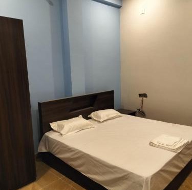 River Side Hotel - Prayagraj