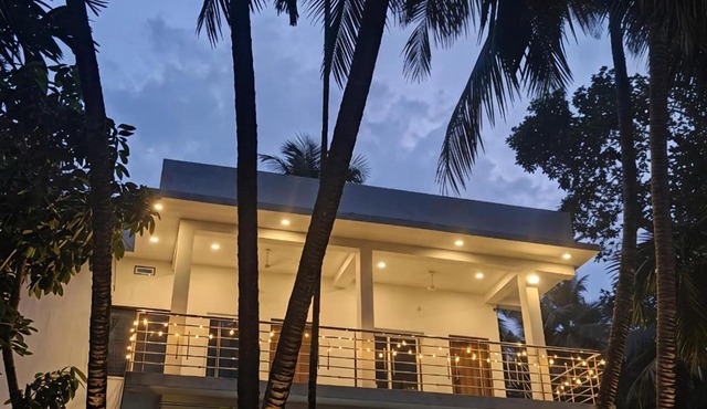 Riveria Palms by Bennys Wecare Homestay & Boating