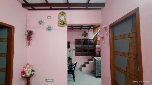 Riverview Homestay, Vegetarians preferred, Near Tunga River, Beside Nuggimakki Mahalingeshwara temple