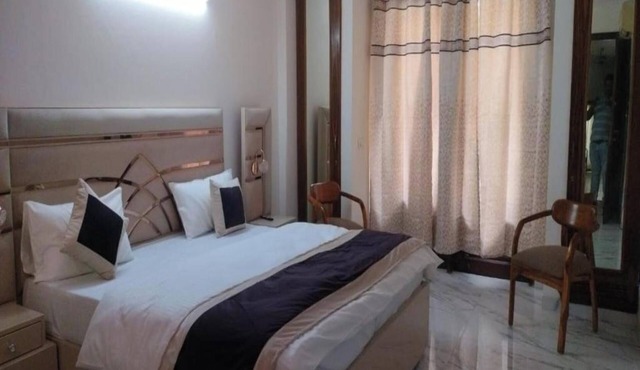 Room-home Stay Cum Bed and Breakfast