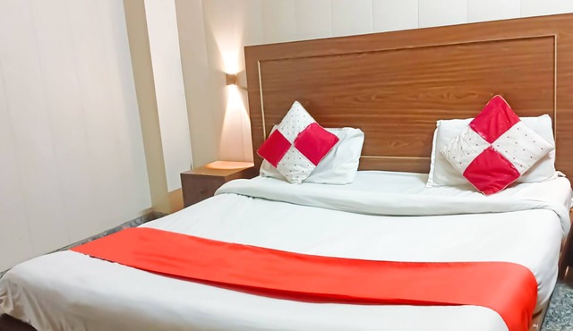 Roomshala 156 Hotel Mannat Inn