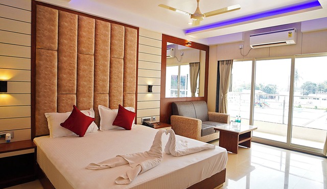 Royal Gitanjali Resort &Spa