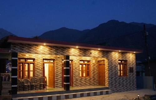 Rudranath Home Stay