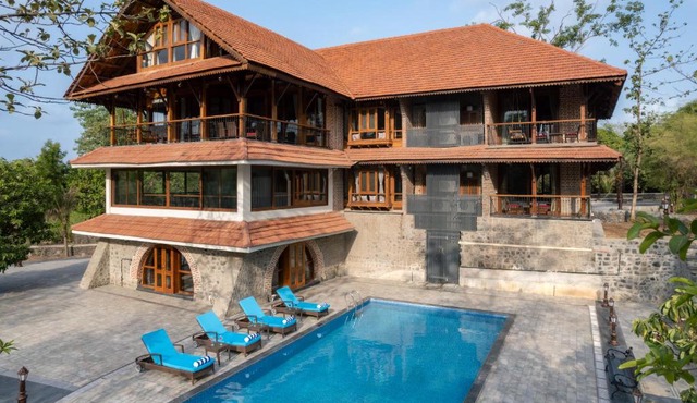 SaffronStays Vedika Heritage Dewan Room