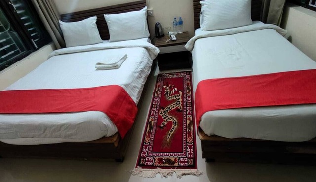 Samarth Bardia Adventure Resort in Thakudwara
