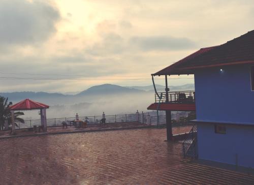 Serene valley koppa hilltop homestay