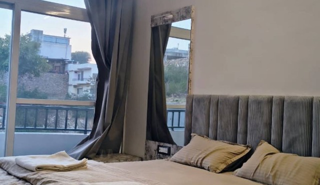 Shree Vallabh Resort