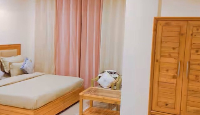 Silk Route-1BHK Apartment with Forest View - WiFi