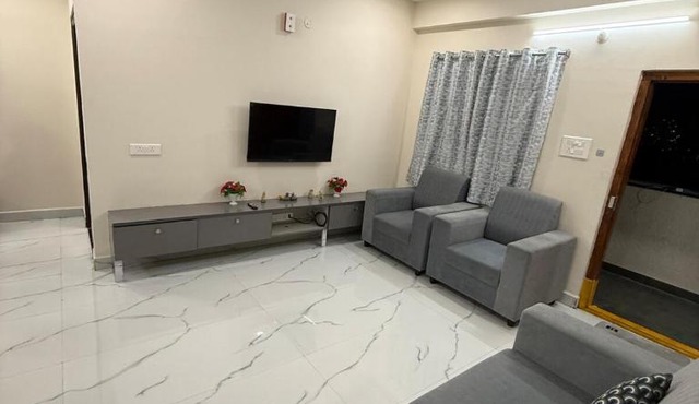 Slice of Paradise Madhapur 2BHK HitechCity OG Stays