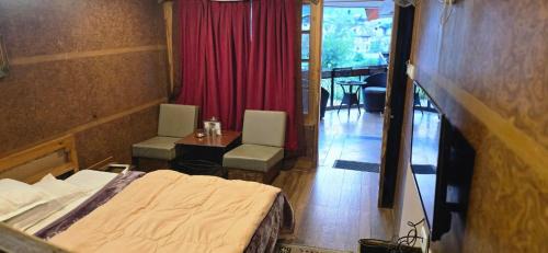 Snow Line Guest House Manali