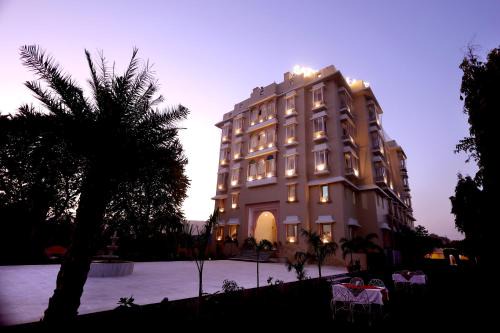 Sshubh Satyam Palace Resort