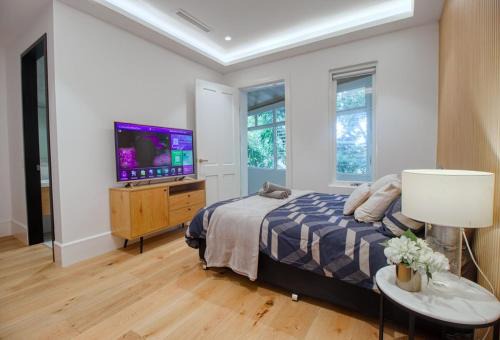 Stunning 5-bedrooms Townhouse in an Paddington
