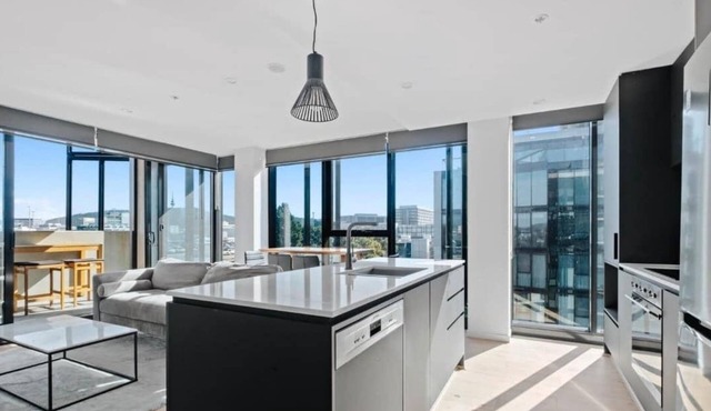 Stylish Apartment in Canberra CBD