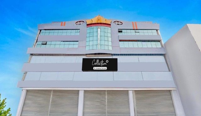 Super OYO Collection O NAD Near Airport