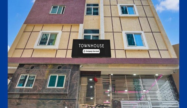 Super Townhouse Kokapet Formerly Aarian Tej Nilayam