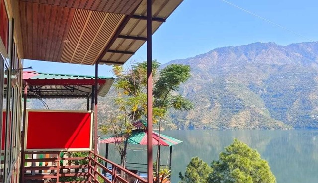 Tehri lake View Camping and Cottage