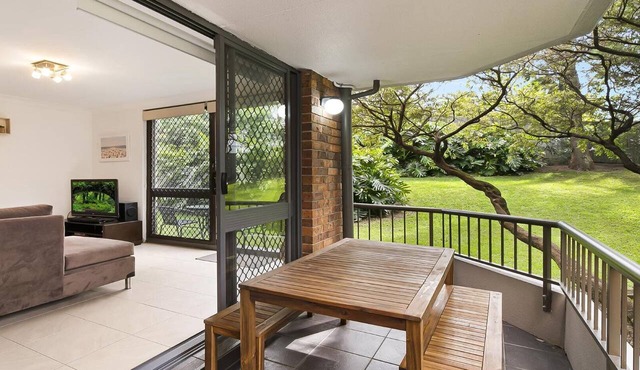 TERRIGAL BAY #19 | Pool , Short walk to beach | Accom Holidays