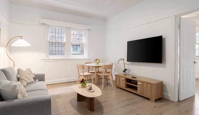 The 450 Collection Double Bay Stays Suite 3