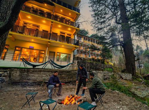 The Hosteller Jibhi