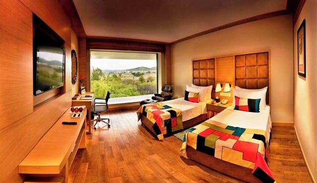 The LaLiT Chandigarh