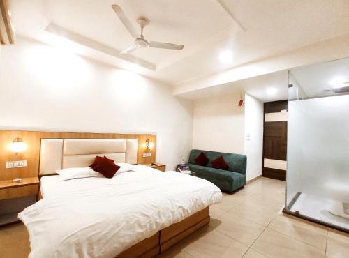 THE WHITE PREMIUM HOTEL - Smart Rooms By Organica Group