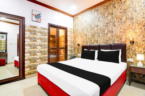 Townhouse Kolkata Allen Park