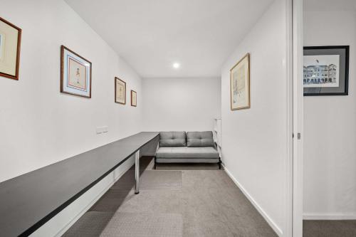 Tranquil 2-Bed Apartment in Kingston Foreshore