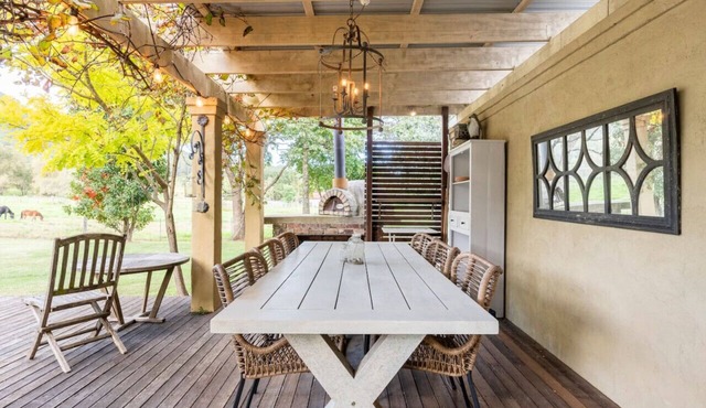 "Tranquility & Comfort" - Cozy 2 Bedr. Barn Cabin