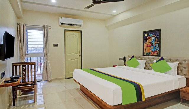 Treebo Royal Imperio, Hinjewadi