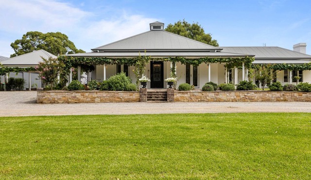 Twin Shores Farm Stay