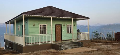 VAARA FARM Valley & Dam View Retreat Bhor Pune