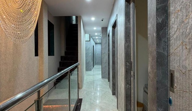Zest Stays Goregaon West