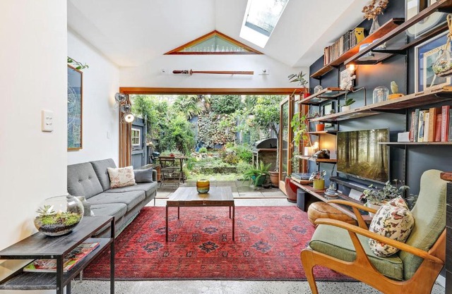 Charming 2 Bedroom Victorian Cottage in Rozelle