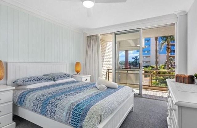 Sandbar 102 - Forster Main Beach
