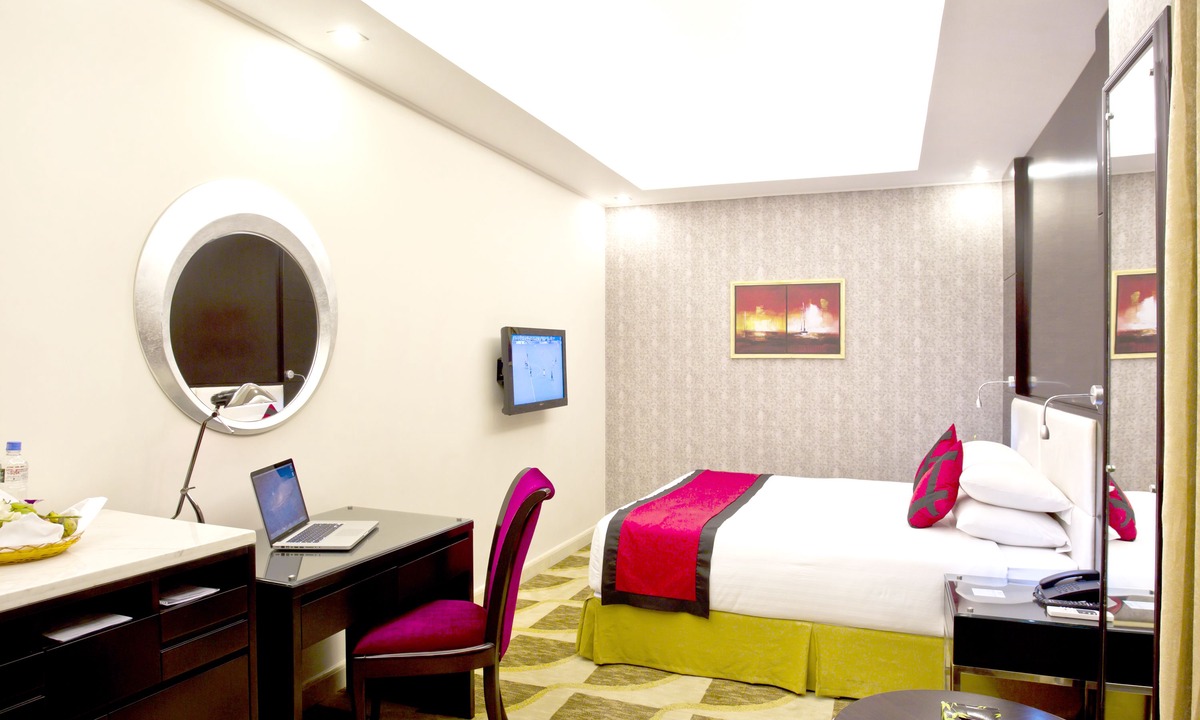 Banani Hotel | Innotel Luxury Business Hotel