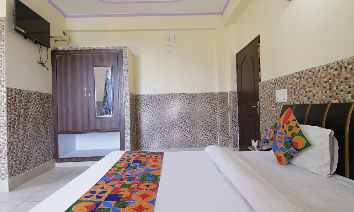 Sidhpur Hotel | Fabhotel Prime Wonder World Resort