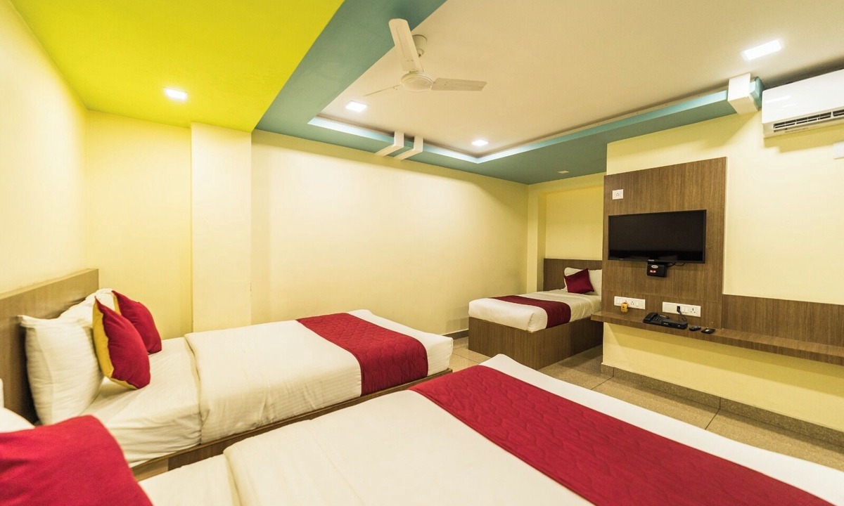 Kanchipuram Hotel | Sau Residency