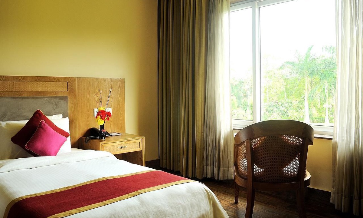 Raghudebpur Hotel | Country Roads