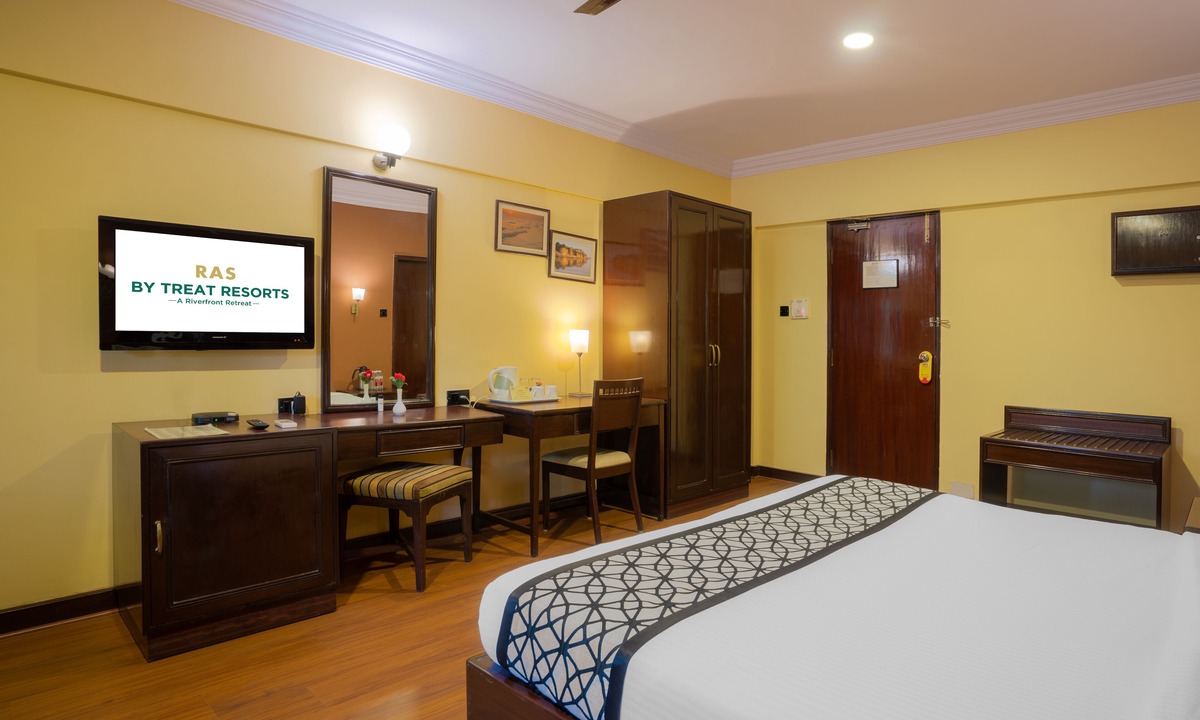 Silvassa Hotel | Ras By Treat Resorts