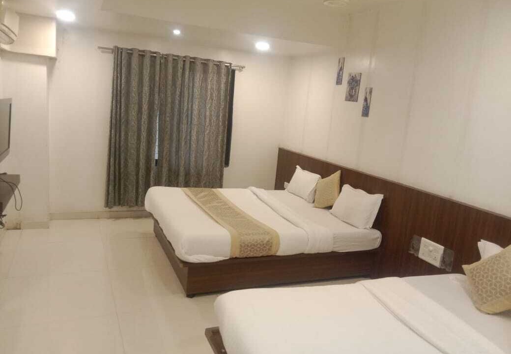 Shirdi Hotel | Sai Gangotri Hotel