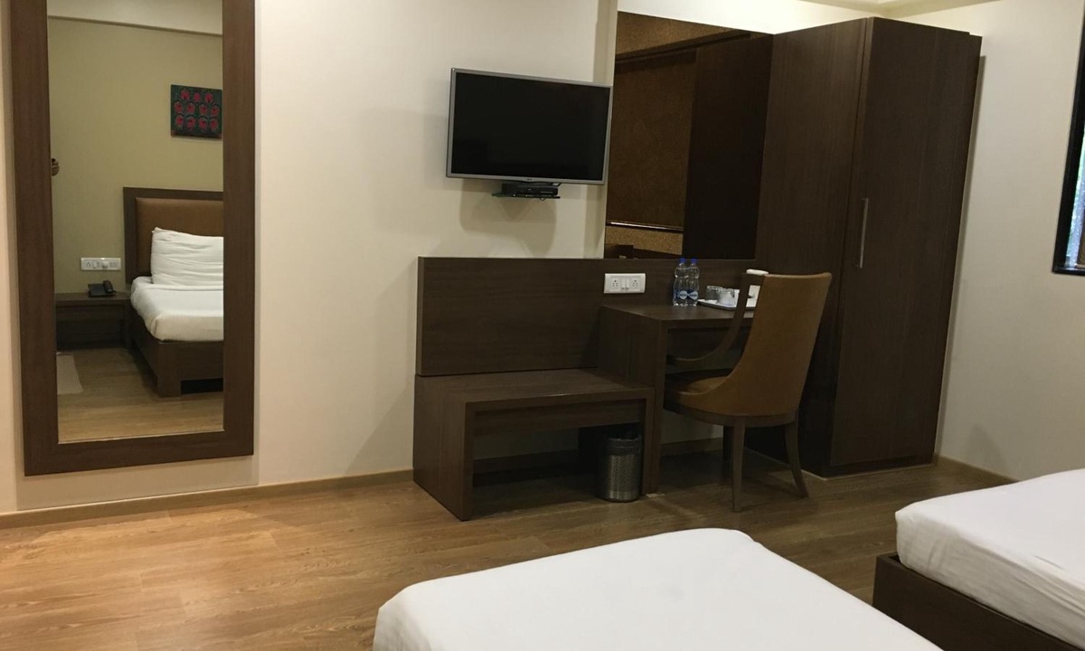 Dadar Hotel | Hotel Amigo